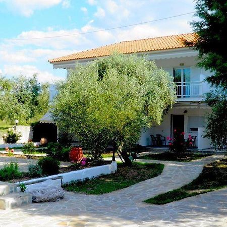 Asterias Studios Αστρίδα Εξωτερικό φωτογραφία